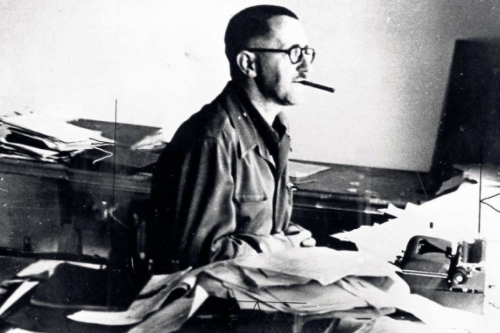 Brecht’in devrimci eleştirisi yıkmaya devam ediyor
